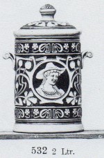 2L tobacco jar: face in panel