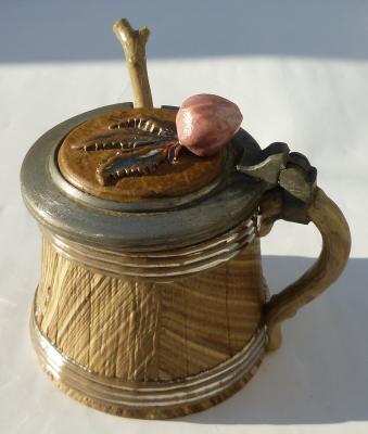Mustard Jar In Wooden Style