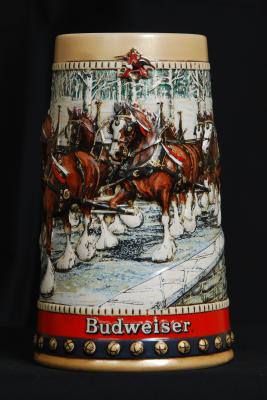 Budweiser 1988 Christmas Clydesdale Mug Modern