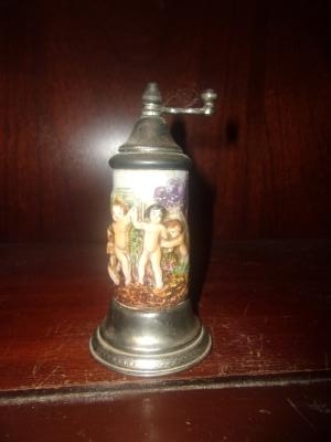 Pepper Grinder