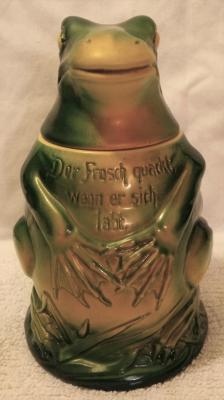 E & R Frog Character Stein #825