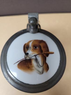 Glass stein, porcelain inlaid lid with decorated dog's head