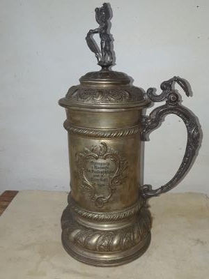 Bronze Stein