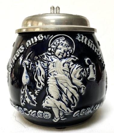 Munich Souvenir stein by WW