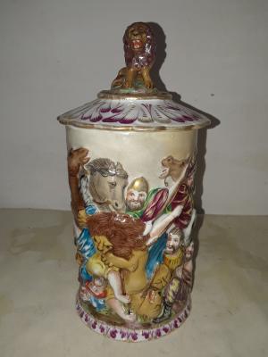 Capo di Monte Style Stein