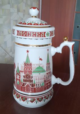 Porcelain beer mug 
