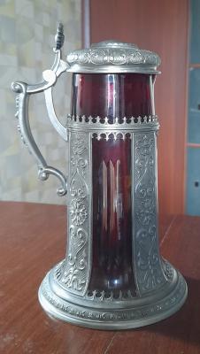 Garnet glass in a tin frame
