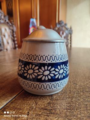 Art deco Stein