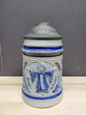 Munich Child stein