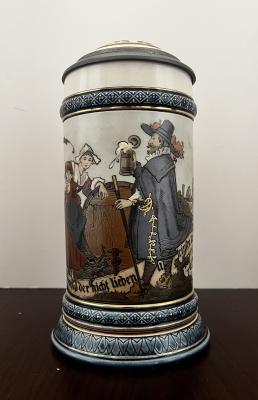 Villeroy and Boch Dutch Councilman and Barmaid 2230