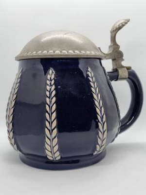 Art deco stein